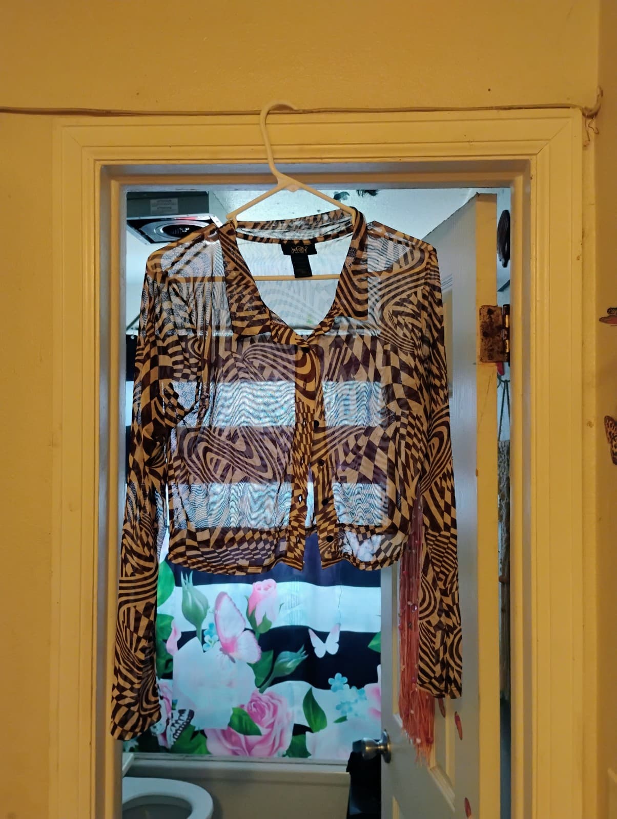 Two "Just Polly" sheer, stretch, button up, crop tops - Thumbnail 3