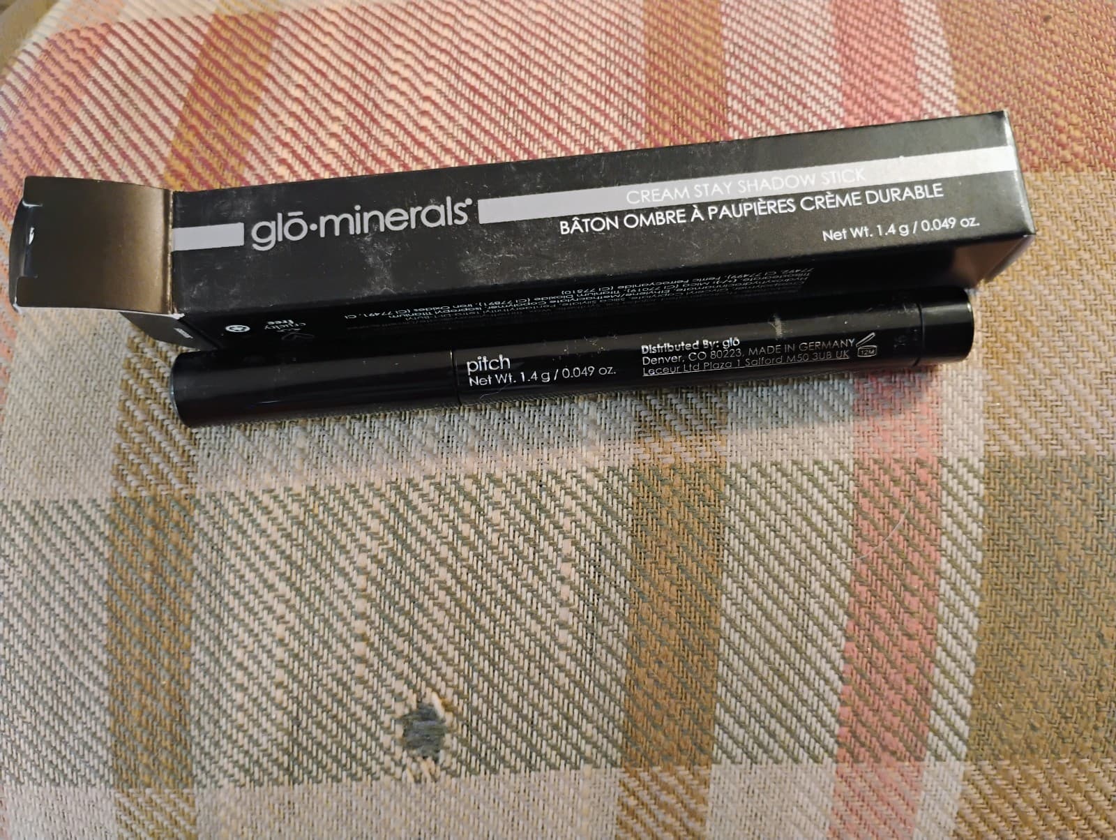 Glo Minerals Cream Stay Shadow Sticks