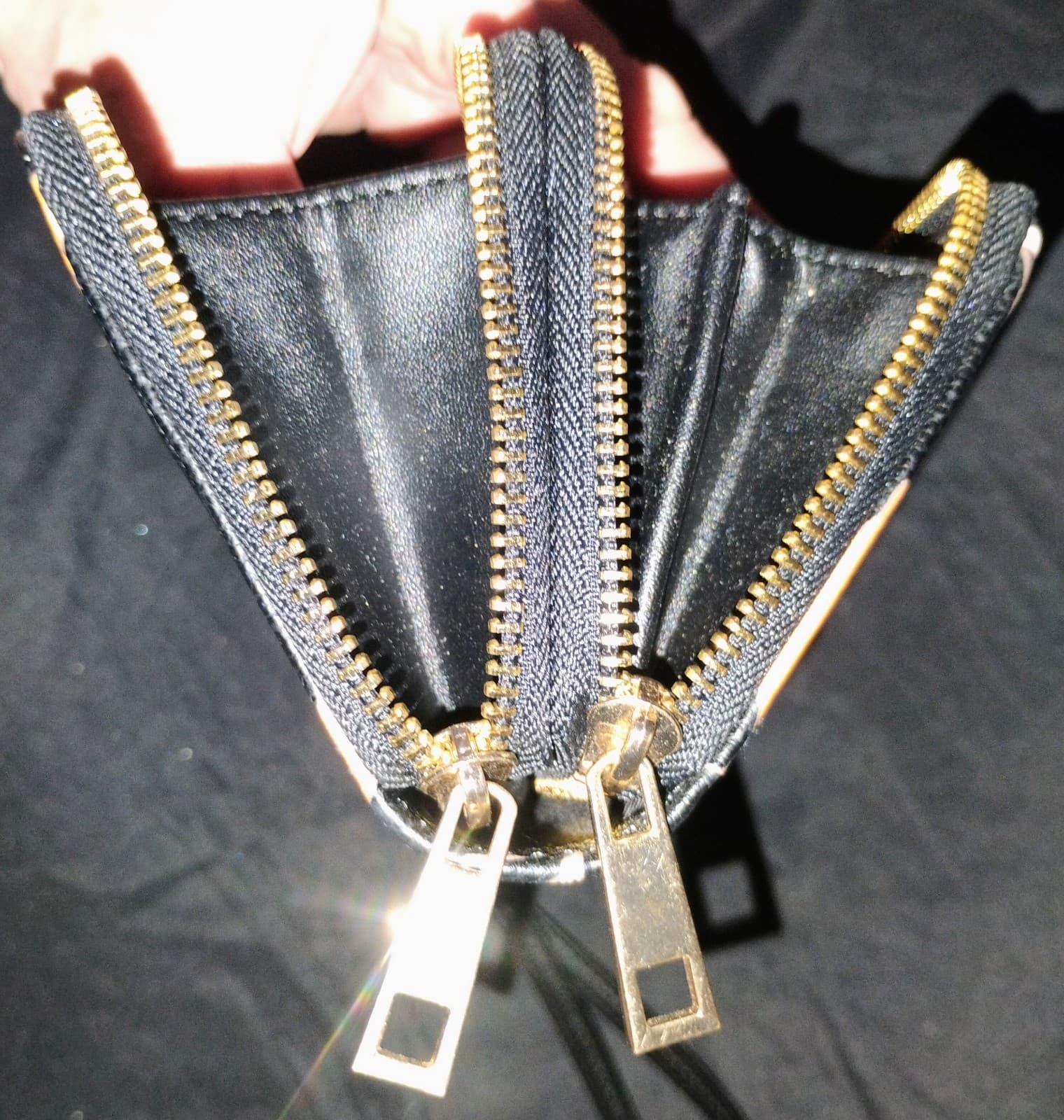 A New Day black clutch/ wallet. - Thumbnail 9