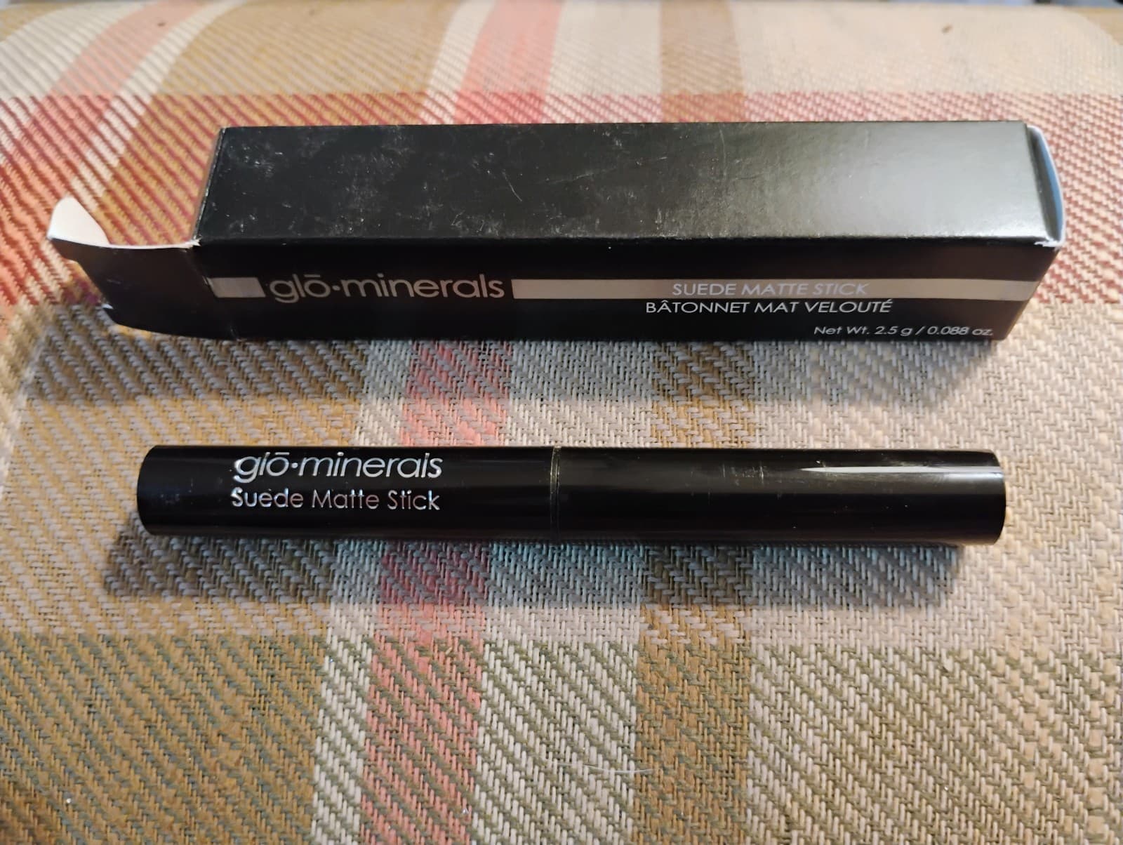 Glo Minerals Suede Matte Sticks - Thumbnail 2