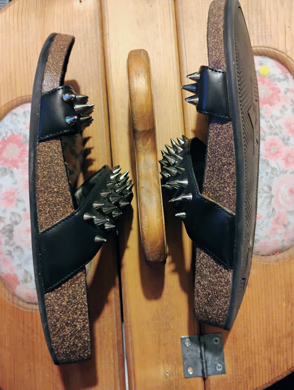 Circus by Sam Edelman women's 7.5 black Ace Slide sandals - Thumbnail 2