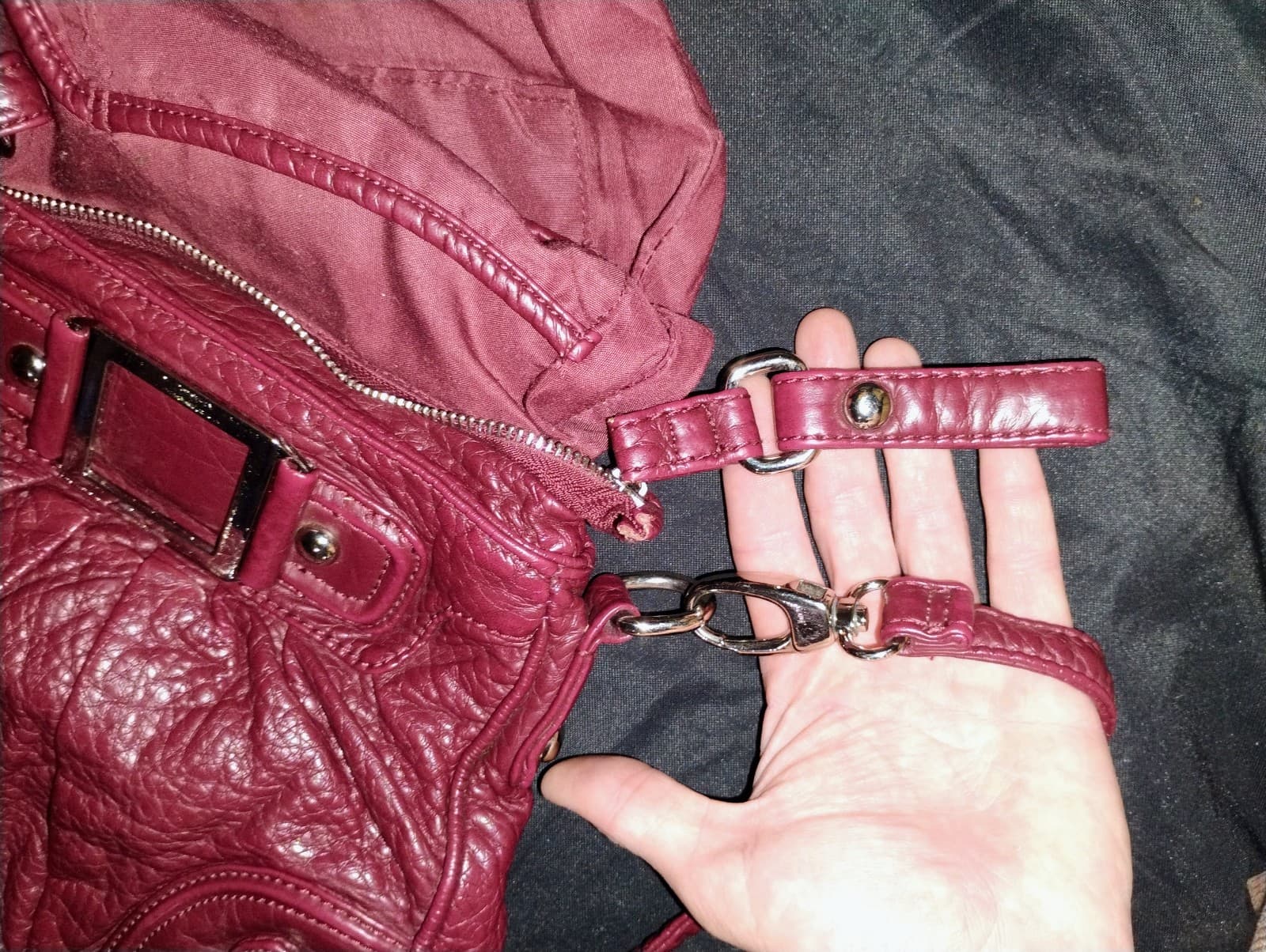 Black Rivet, small,red, leather, crossbody bag. - Thumbnail 5