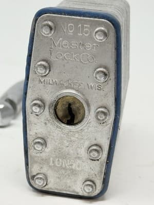 Vintage Master Lock Masterlock No. # 15 Large Heavy Duty Padlock Lock w/key - Thumbnail 3