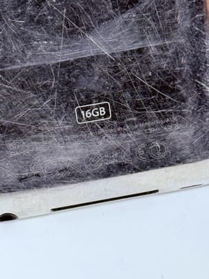 Apple iPod touch 4th Generation WHITE 16GB - Thumbnail 3