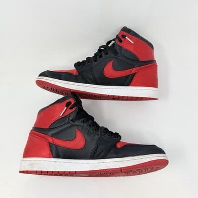 NIKE AIR JORDAN 1 RETRO HIGH OG SATIN BRED W 12 M 10.5 FD4810-061 - Thumbnail 3