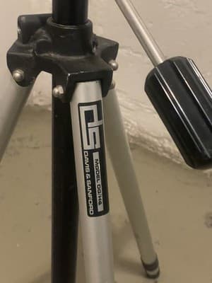 Davis & Sanford Tripod DG/H4 DS Tilt Head Aluminum Camera Tripod - Thumbnail 2