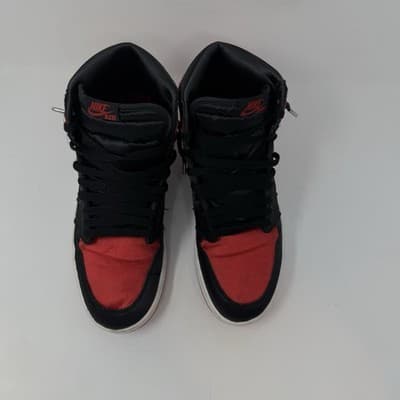 NIKE AIR JORDAN 1 RETRO HIGH OG SATIN BRED W 12 M 10.5 FD4810-061 - Thumbnail 5