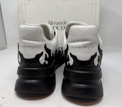 Alexander McQueen Flames Oversized Runner Shoes 575421 Sz 10.5 EU 44 Authentic - Thumbnail 4