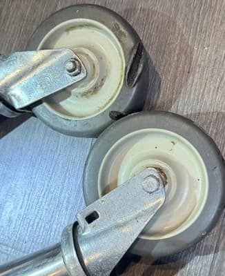 Blodgett 8598 - 8588 Legs & Casters 16002 Convection Oven fits zephaire - Thumbnail 6