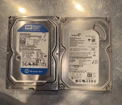 Lot Of 2 Western Digital & Seagate 250GB Internal 7200RPM 3.5" WD2500AAKX - Image 1