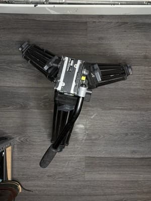 MILLER DS10 Fluid TRIPOD SPIKED FOOT - Thumbnail 3