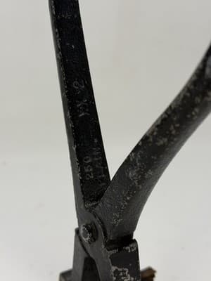 Vintage Canvas Cast Iron Stretching Pliers. - Thumbnail 4