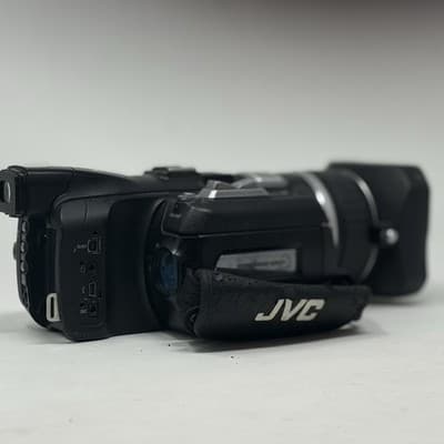 VINTAGE JVC JY-HD10U Digital Video Camera. FOR PARTS ONLY. NOT TESTED. - Thumbnail 2