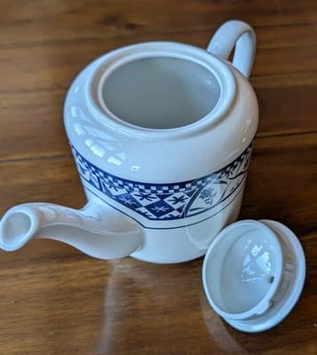 Vintage Churchill England "Out of the Blue" Teapot - 1997-2003 Pristine! - Thumbnail 4