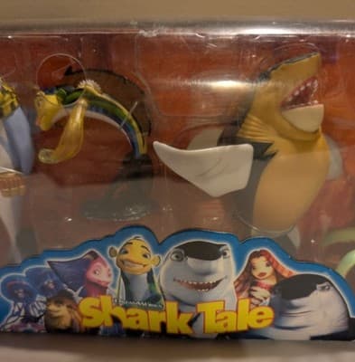 RARE 2004 Hasbro Shark Tale 6-Figure Set MISB New Oscar Lola Dolphin Lenny Luca - Thumbnail 2