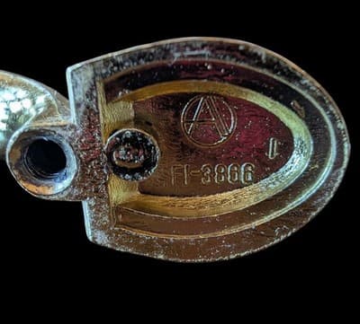 ​[SET OF 36] Vintage French Provincial 3" Ceramic & Brass Cabinet Pulls - Thumbnail 11