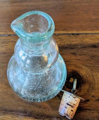 Vintage Swedish Gustaf VI Adolf Medal Stopper Hand Blown Crackle Glass Cruet 5" - Thumbnail 5