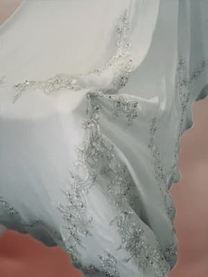 S Satin A-Line Cap Sleeve Wedding Dress White Size 10 Scoop Neck Train - Thumbnail 10