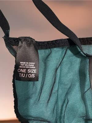 Victoria's Secret Black Lace Mesh Babydoll Sleeveless Sleepwear 36C With GString - Thumbnail 6