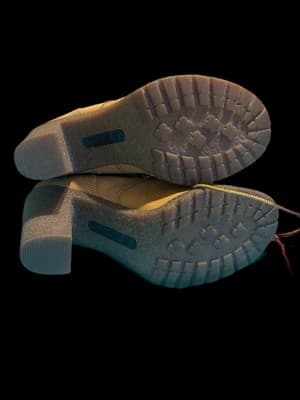 Timberland Lace Up Block Heel Bootie Beige Leather Ankle Outdoor Style Size 6.5 - Thumbnail 5