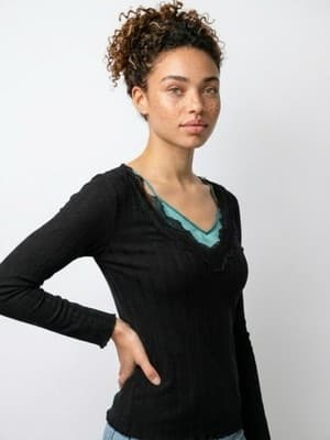 No Boundaries Black Knit Lace Criss-Cross V-Neck Blouse Juniors S Long Sleeve - Image 1