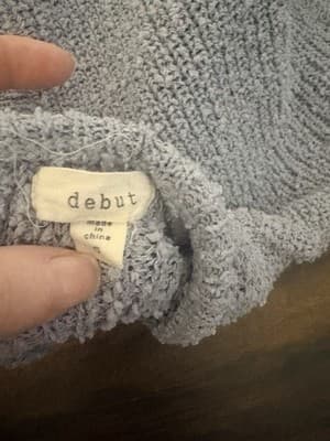 Debut Gray Ribbed Knit V-Neck Pullover Long Sleeve Sweater Women’s Size S - Thumbnail 4