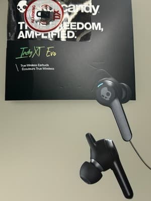 Skullcandy Indy XT Evo True Wireless Bluetooth Earbuds Black w/ Charging Case - Thumbnail 4