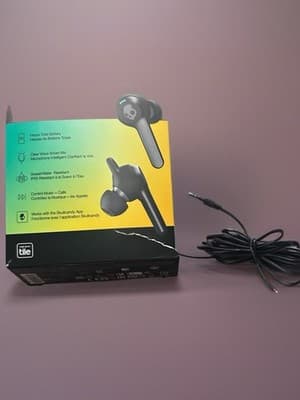 Skullcandy Indy XT Evo True Wireless Bluetooth Earbuds Black w/ Charging Case - Image 1