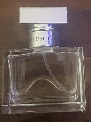 Ralph Lauren Romance 1 Oz Women's Eau de Parfum - Thumbnail 2