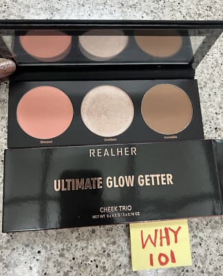 RealHer Ultimate Glow Getter Cheek Trio - Thumbnail 3