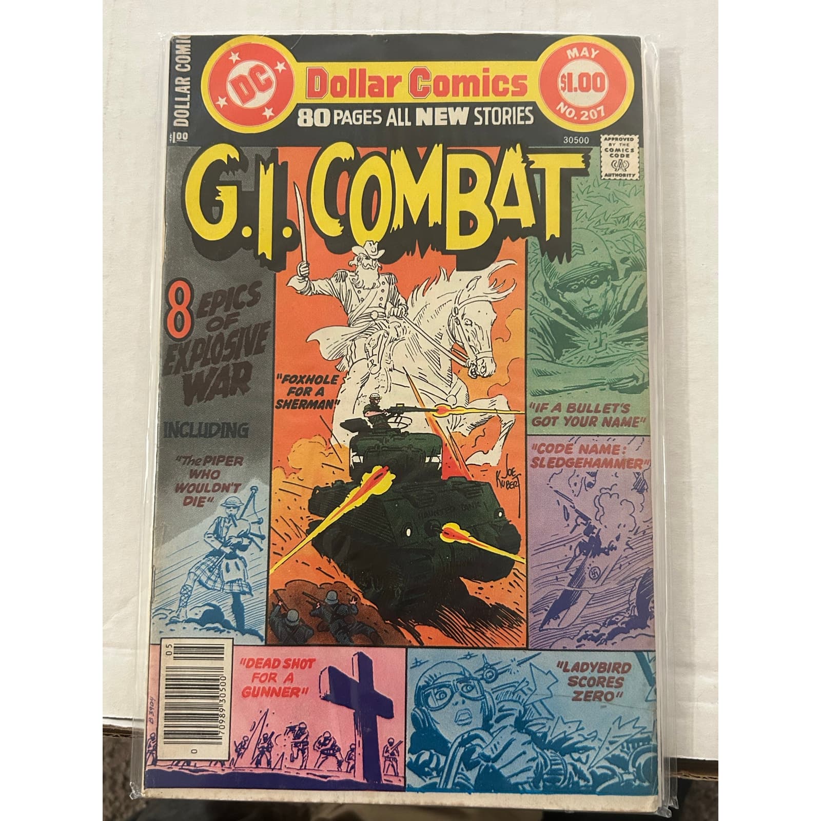 G.I. Combat 1st Series #207, 218, 2nd Series #1(1977-2012 DC) Lot of 3 - Thumbnail 2