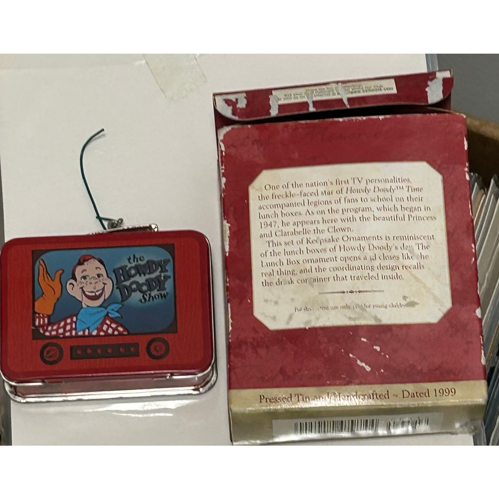Hallmark Keepsake Ornament Howdy Doody Lunch Box Set (1999) - Thumbnail 5