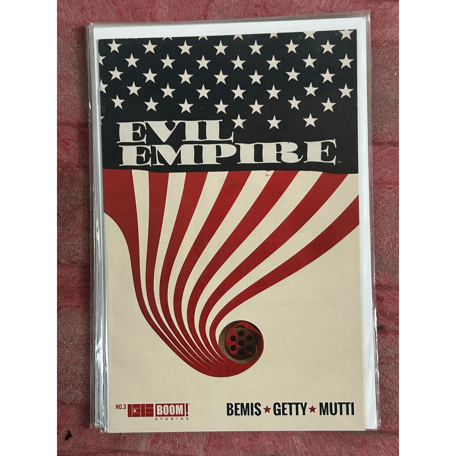 Evil Empire #1, 2, 3, 5, 6, 7 (2014 Boom! Studios) Lot of 6 - Thumbnail 4