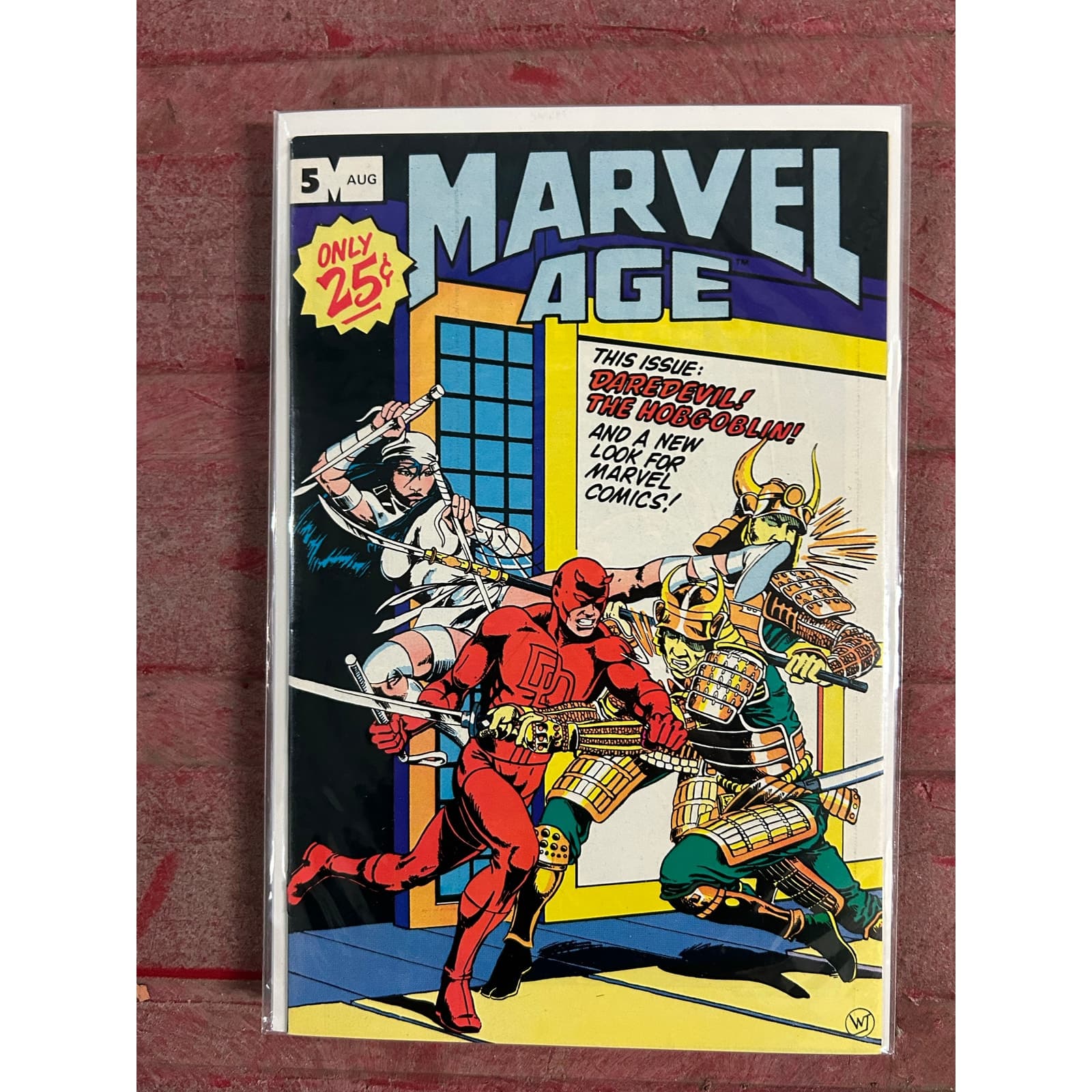 Marvel Age #1 - 5 (1984 Marvel) Lot of 5- 2 KEYS - Alpha Flight - Thumbnail 6