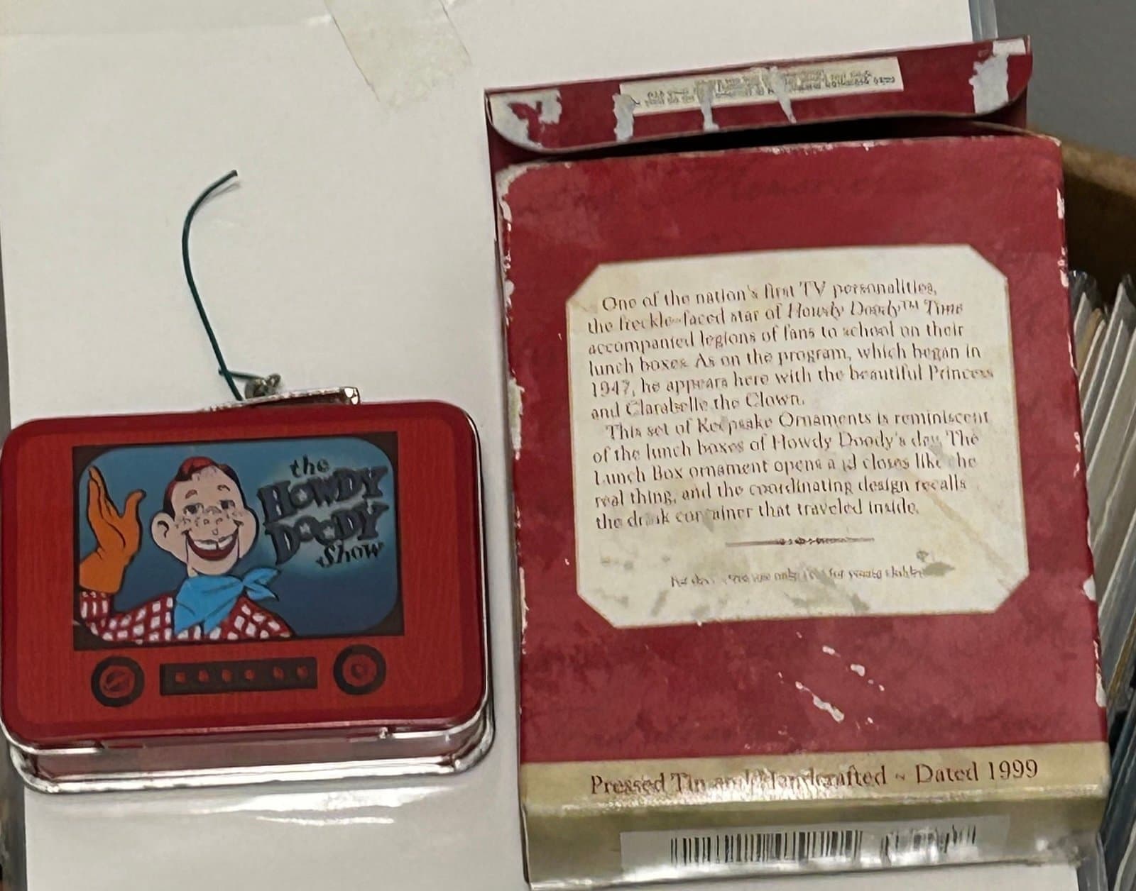 1999 Hallmark Keepsake Christmas Ornament Howdy Doody Lunch Box Set - Thumbnail 3