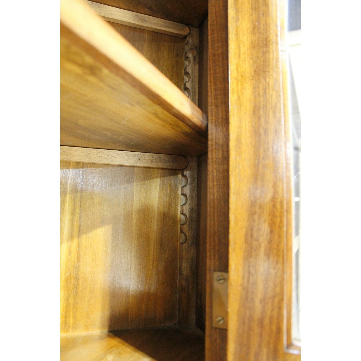 Mahogany Corner Cabinet - Thumbnail 5