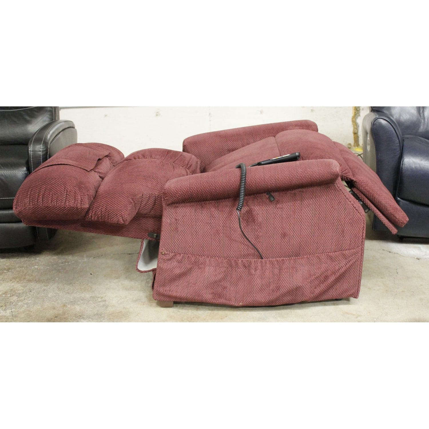 Golden Technologies Infinite Position Cranberry Power Lift Recliner - Cranberry - Thumbnail 2