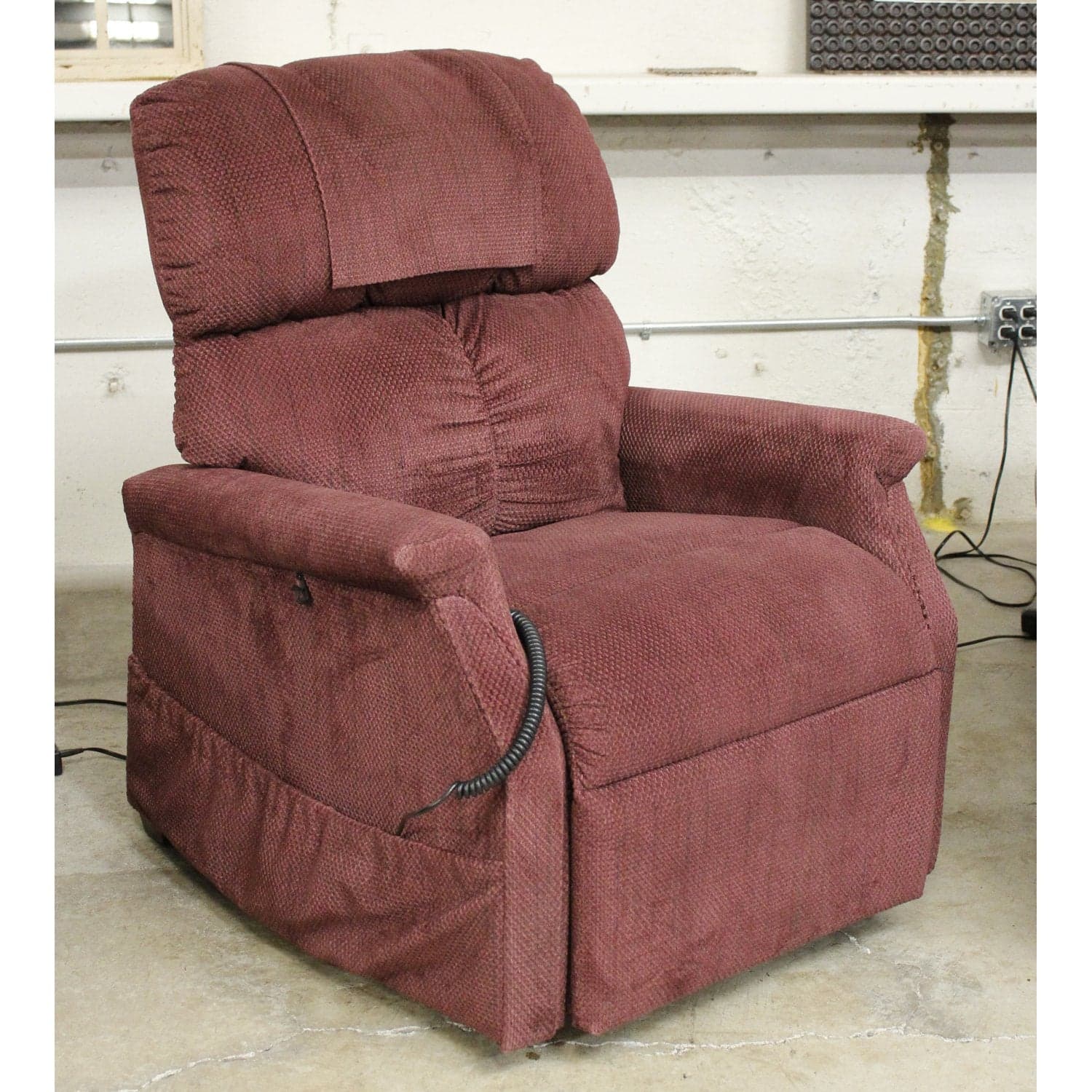 Golden Technologies Infinite Position Cranberry Power Lift Recliner - Cranberry - Thumbnail 4