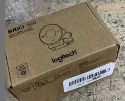 Logitech Brio 301 Full HD Webcam with Auto Light Correction, Show Mode, Noise Re - Thumbnail 3