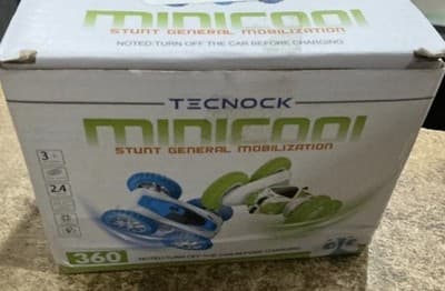 Tecnock Remote Control Car RC Cars For Kids, 4WD 2.4GHz Remote Control Toys - Thumbnail 2