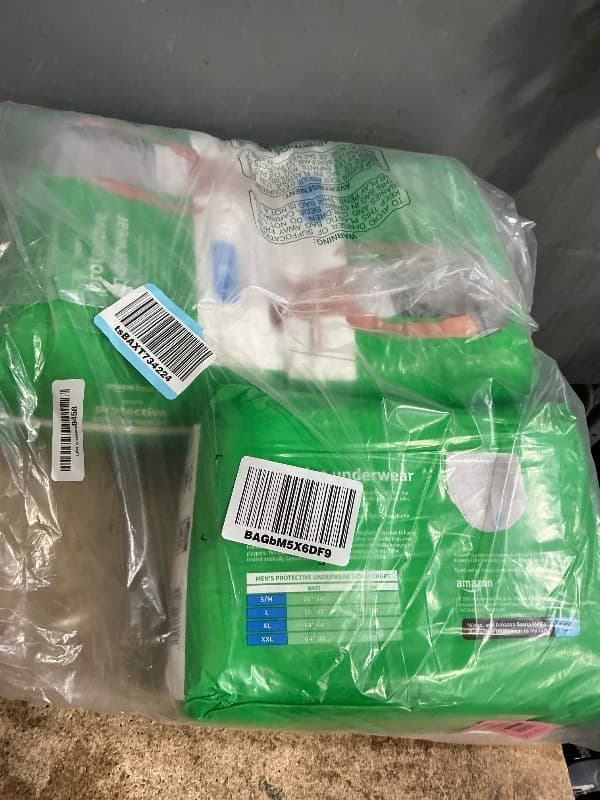 Amazon Basics Incontinence Underwear, Men, Maximum Absorbency, Large, 18 Ct, New - Thumbnail 2