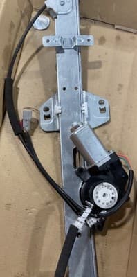 Front Right Power Window Regulator Motor Assembly For Honda Odyssey - Thumbnail 2