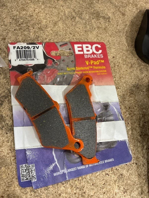 EBC - FA209/2V - Semi-Sintered V Brake Pads - Thumbnail 2