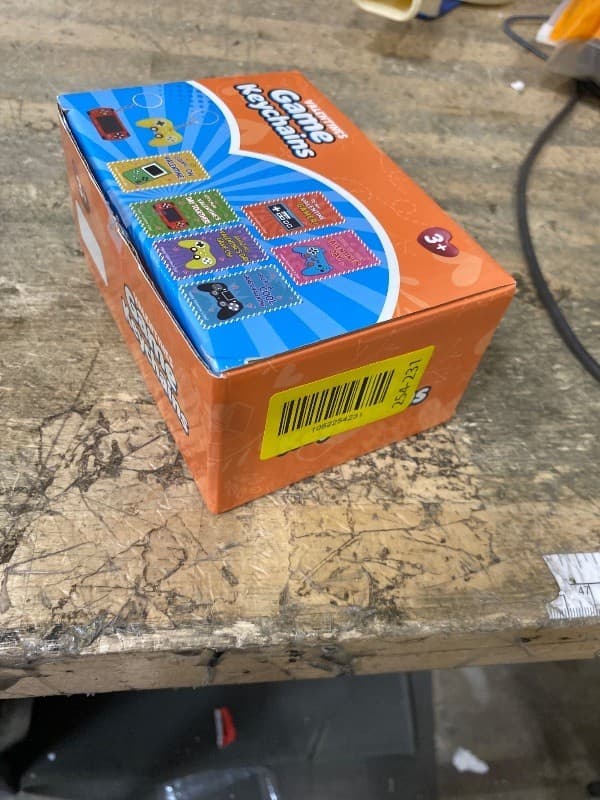 PIONJOY 28 Pack Valentines Game Keychains with Cards , Valentines Day Gifts F... - Thumbnail 2