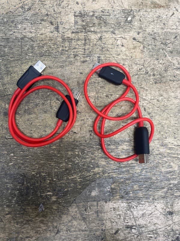 ***MISSING SMALLER ADAPTER PIECE*** INVERSE NET Wireless HDMI Transmitter and Re - Thumbnail 3