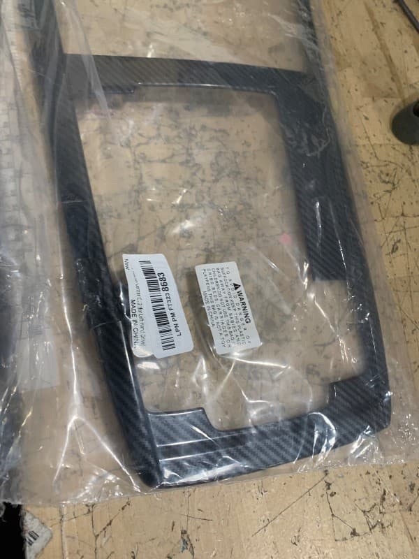 AOKIO Interior Center Console Gear Shift Panel Frame Cover Decoration Trim for M - Thumbnail 2