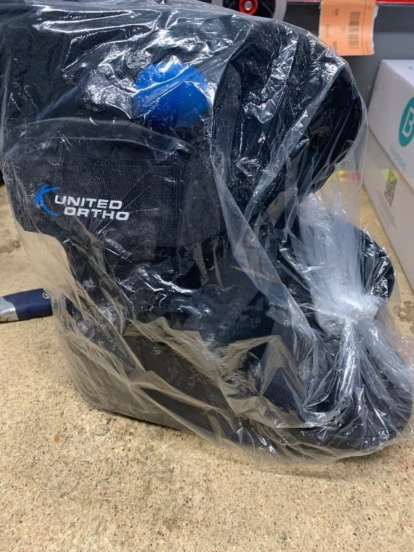 United Ortho Short Air Cam Walker Fracture Boot, Large, Black - Thumbnail 2