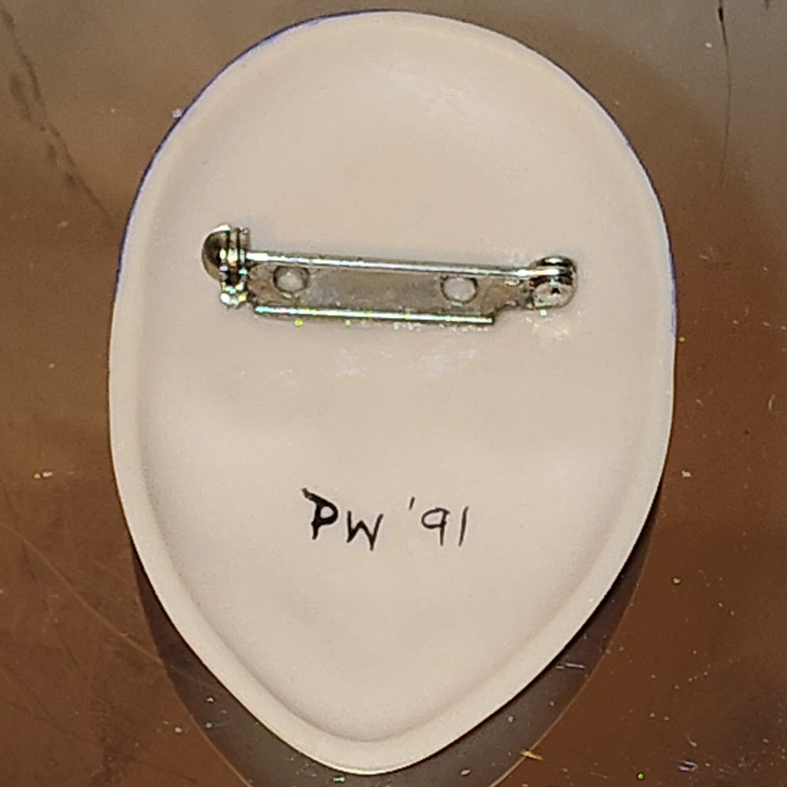 Vintage HandPainted Porcelain Flapper Face Brooch Pin Signed Eloise - Thumbnail 3