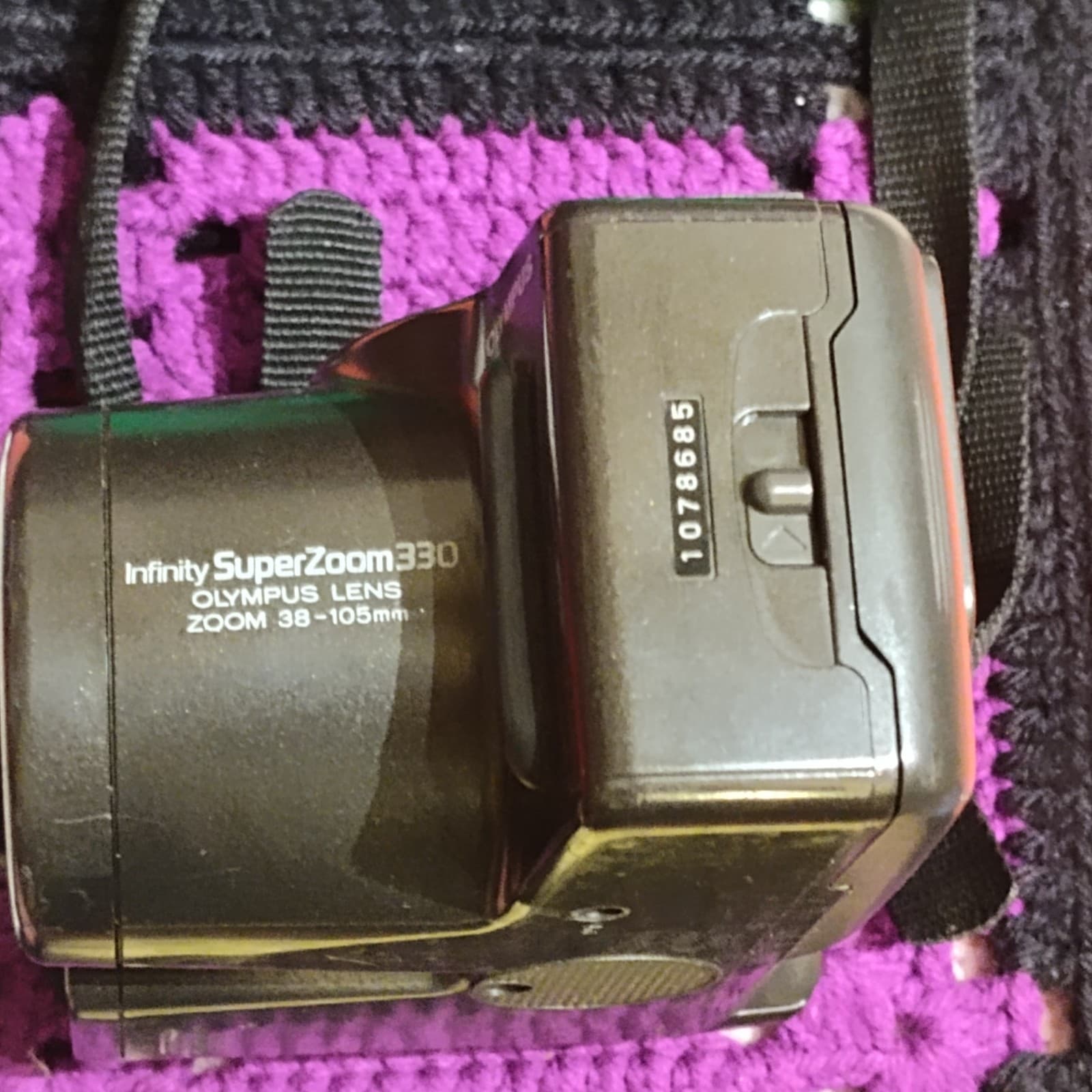 Olympus Infinity SuperZoom 330 AF 35mm Film Camera Flash UNTESTED - Thumbnail 6