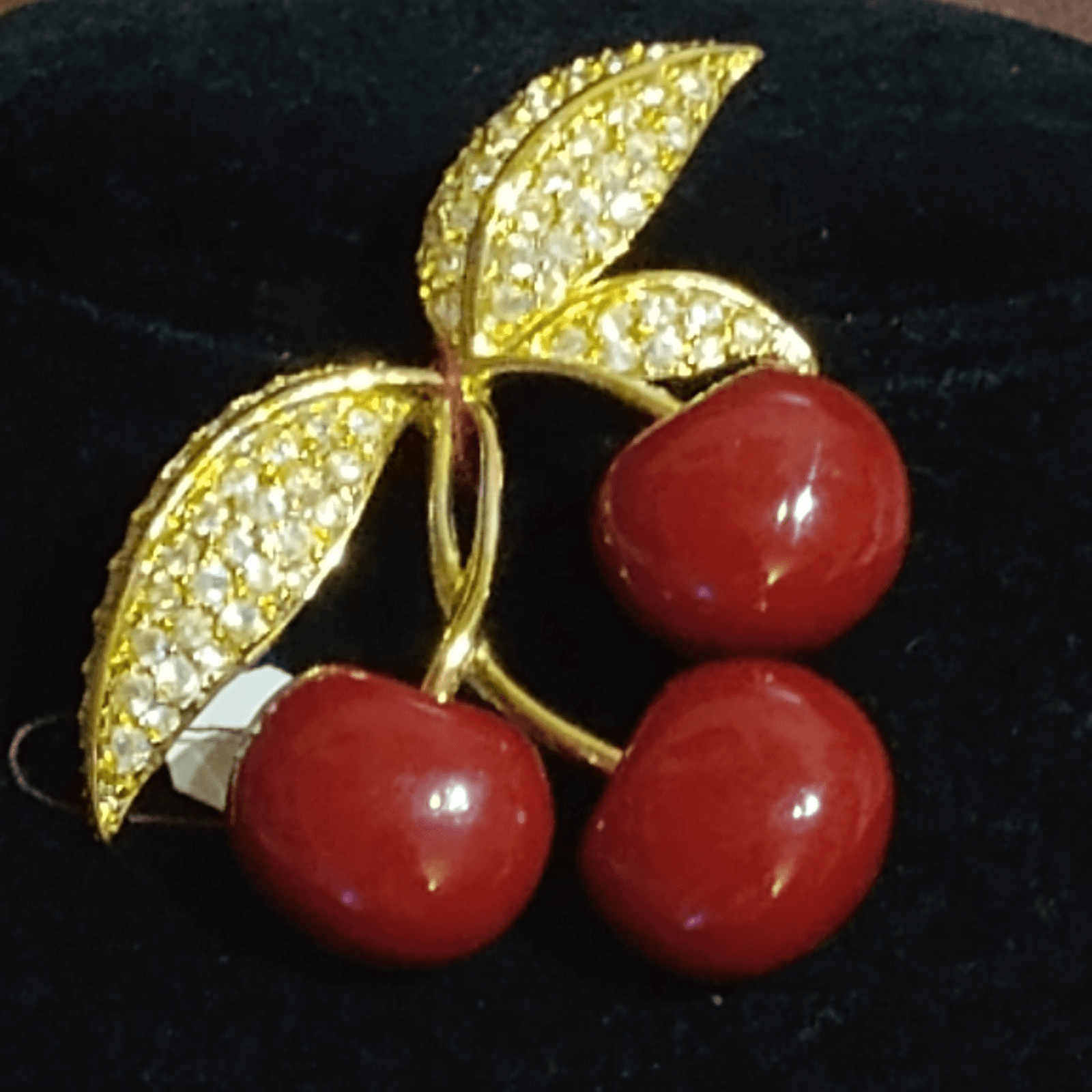 VTG SIGNED JOAN RIVERS RHINESTONE LUCITE CHERRIES CHERRY FRUIT BROOCH PIN MINT!
